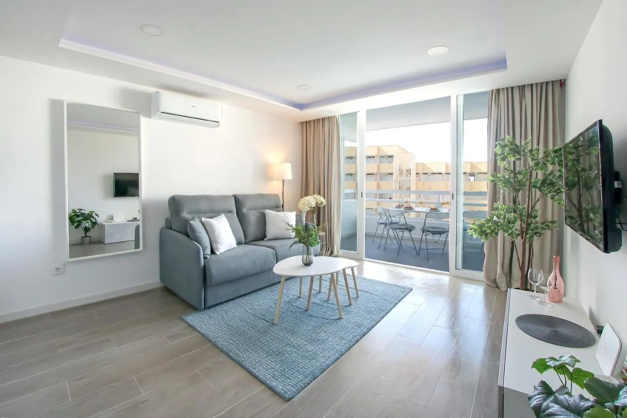 Amazing Spacious 1 Bedroom Flat With Ocean View, 311, Ponderosa Playa Feñabe