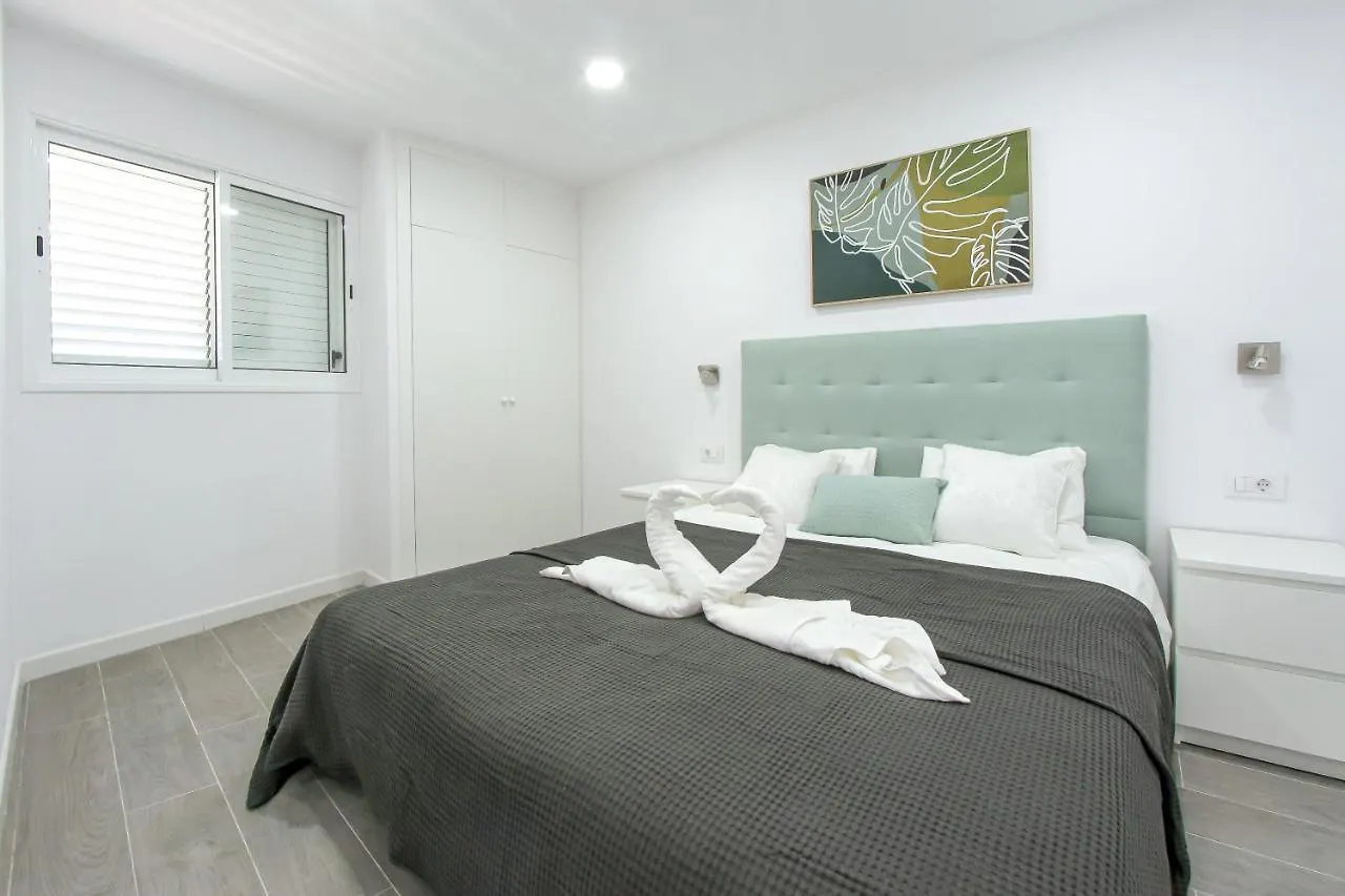 Feriehus Amazing Spacious 1 Bedroom Flat With Ocean View, 311, Ponderosa Playa Feñabe Spanien